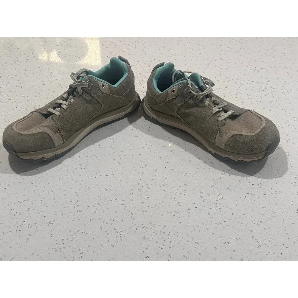 Women’s sz 9Altra Sneakers